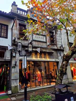 杭州中山中路高端做衣服（杭州中山中路网红店）